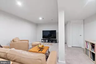 19 Circle Dr, Sicklerville, NJ 08081 - Photo 33