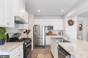 19 Circle Dr, Sicklerville, NJ 08081 - Photo 17