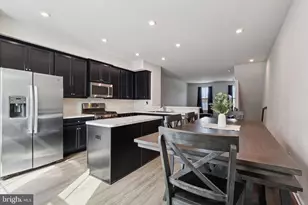 27 Sidney Ln, Stratford, NJ 08084 - Photo 7