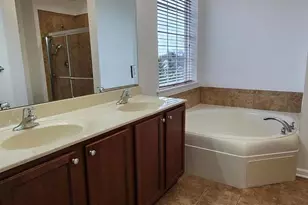 245 Breeders Cup Dr, Cherry Hill, NJ 08002 - Photo 17