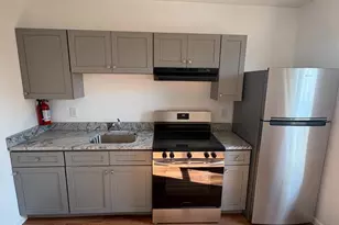 712 Vine St, Camden, NJ 08102 - Photo 1