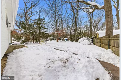 16 E Woodburn Avenue, Pine Hill, NJ 08021 - Photo 13
