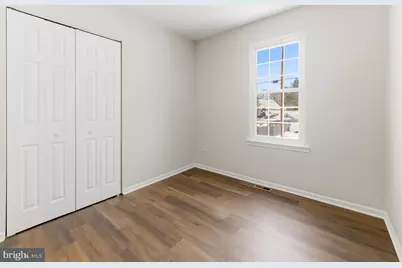 16 E Woodburn Avenue, Pine Hill, NJ 08021 - Photo 7