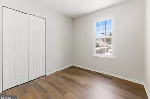 16 E Woodburn Ave, Pine Hill, NJ 08021 - Photo 7