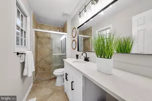 26 Greystone Ln, Sicklerville, NJ 08081 - Photo 19