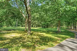 460 Browning Ln, Cherry Hill, NJ 08003 - Photo 9
