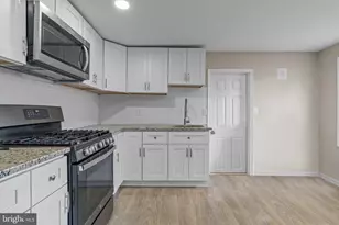 327 Mercer St, Gloucester City, NJ 08030 - Photo 3