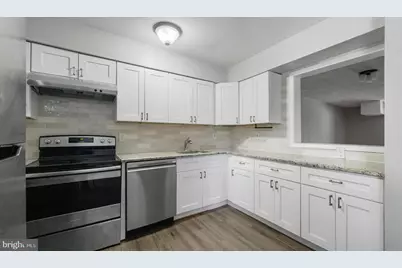 607 Bromley Ests Estate, Pine Hill, NJ 08021 - Photo 5