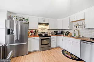 920 Bergen St, Gloucester City, NJ 08030 - Photo 9