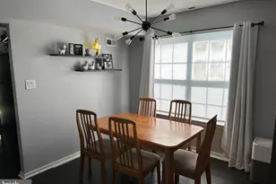 8 Maynard Dr, Sicklerville, NJ 08081 - Photo 3