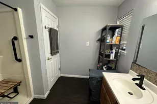 8 Maynard Dr, Sicklerville, NJ 08081 - Photo 13