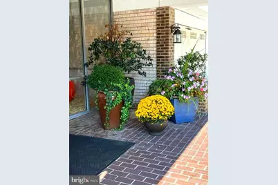 207 Playa Del Sol, Cherry Hill, NJ 08002 - Photo 3