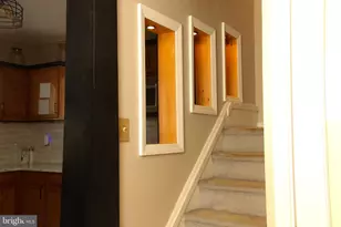 370 N 34th St, Camden, NJ 08105 - Photo 13