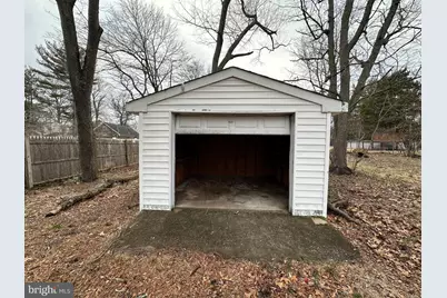 220 Myrtle Avenue, Lindenwold, NJ 08021 - Photo 3