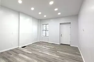 330 N 2nd St, Camden, NJ 08102 - Photo 3