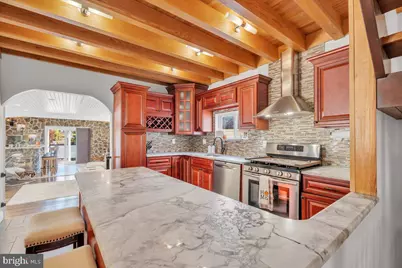 33 Railroad Avenue, Bellmawr, NJ 08031 - Photo 3