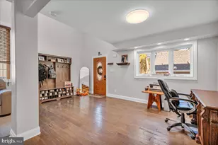 33 Railroad Ave, Bellmawr, NJ 08031 - Photo 3