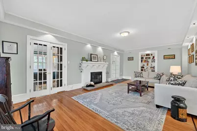 104 W Maple Avenue, Merchantville, NJ 08109 - Photo 9