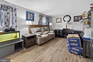 24 State St, Gloucester Township, NJ 08012 - Photo 9