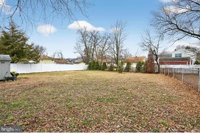 24 State Street, Gloucester Township, NJ 08012 - Photo 17