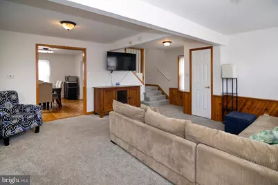 211 Chestnut Street, Gloucester Township, NJ 08029 - Photo 5