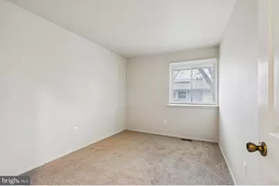 827 E Elm Avenue, Lindenwold, NJ 08021 - Photo 17