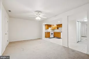 827 E Elm Ave, Lindenwold, NJ 08021 - Photo 9