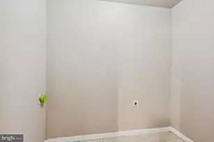 827 E Elm Ave, Lindenwold, NJ 08021 - Photo 23