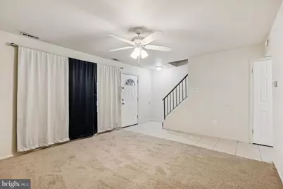 827 E Elm Avenue, Lindenwold, NJ 08021 - Photo 5