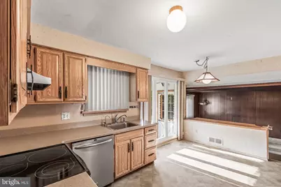 313 Royal Oak Avenue, Cherry Hill, NJ 08002 - Photo 9