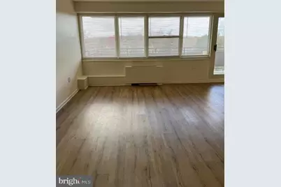 613 W Barclay Towers #613, Cherry Hill, NJ 08034 - Photo 5