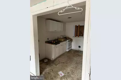 234 Grand Avenue, Camden, NJ 08105 - Photo 9