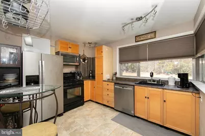 10 Lakevilla Drive, Voorhees, NJ 08043 - Photo 9