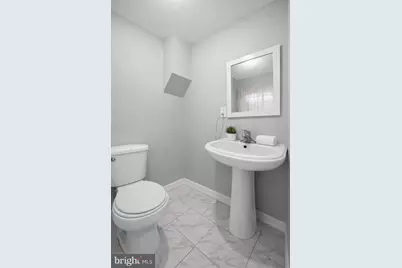 817 Tulip Street, Camden, NJ 08104 - Photo 13