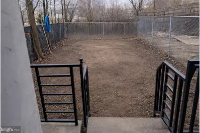 817 Tulip Street, Camden, NJ 08104 - Photo 11