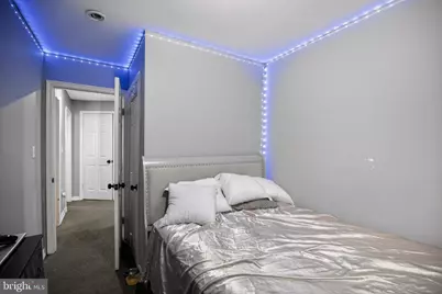 817 Tulip Street, Camden, NJ 08104 - Photo 9