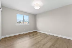 366 Independence Blvd, Lawnside, NJ 08045 - Photo 23