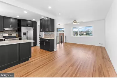 27 Randy Road, Gloucester Township, NJ 08029 - Photo 9