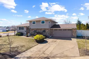 27 Randy Rd, Gloucester Township, NJ 08029 - Photo 3