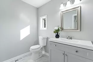 8 W High Ridge Rd, Cherry Hill, NJ 08003 - Photo 33