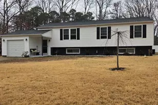 2 Villa Cir, Berlin, NJ 08009 - Photo 1