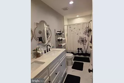 2 Villa Circle, Berlin, NJ 08009 - Photo 9