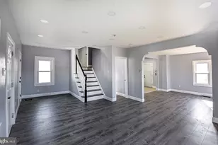 304 E Clements Bridge Rd, Runnemede, NJ 08078 - Photo 11