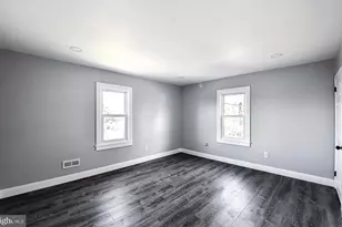 304 E Clements Bridge Rd, Runnemede, NJ 08078 - Photo 19