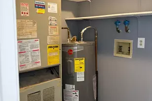 8249 Eden Ln, Pennsauken, NJ 08110 - Photo 9