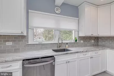 236 E Williams Avenue, Barrington, NJ 08007 - Photo 11