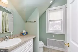 236 E Williams Ave, Barrington, NJ 08007 - Photo 25