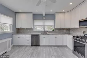 236 E Williams Ave, Barrington, NJ 08007 - Photo 3