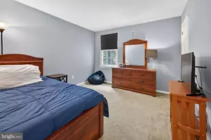 8 Battery Hill Dr, Voorhees, NJ 08043 - Photo 15