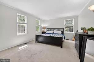 8 Battery Hill Dr, Voorhees, NJ 08043 - Photo 13